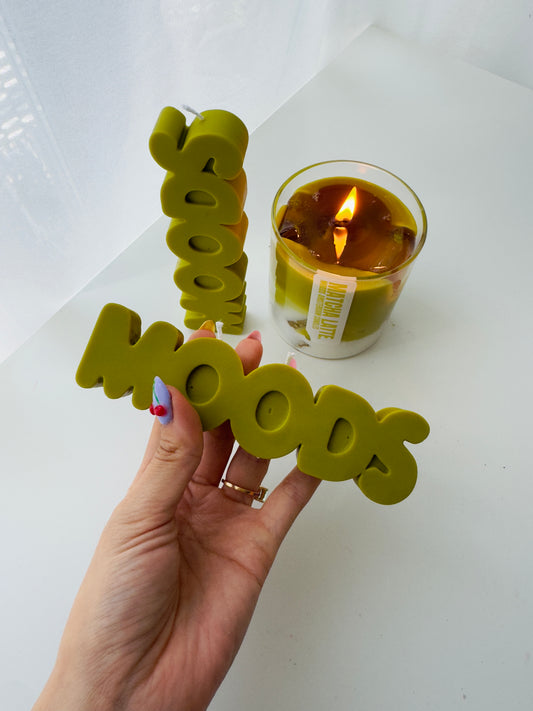 MOODS TYPO CANDLE